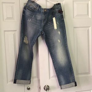 Kut from the Kloth Catherine boyfriend jeans.